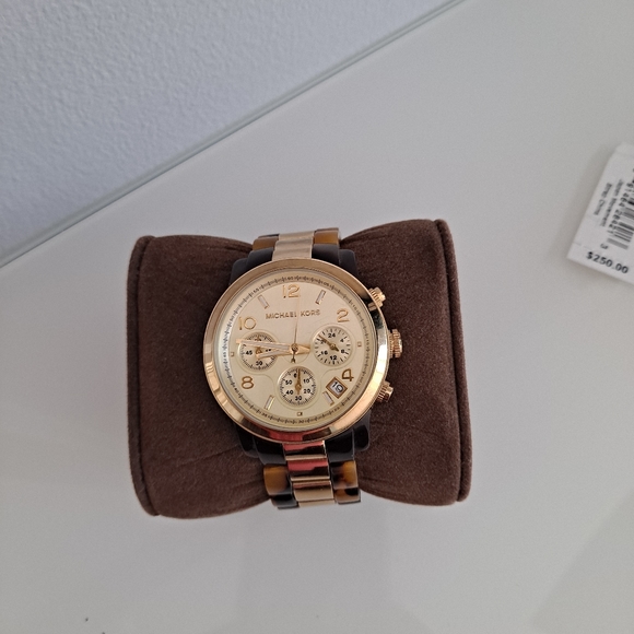 Michael Kors Warch two tone tortoise